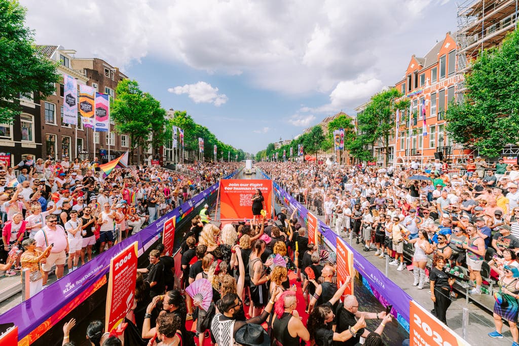 260801_CanalParade_WorldPrideAmsterdam_COC_LindeDorenbos-7907 (1).jpg