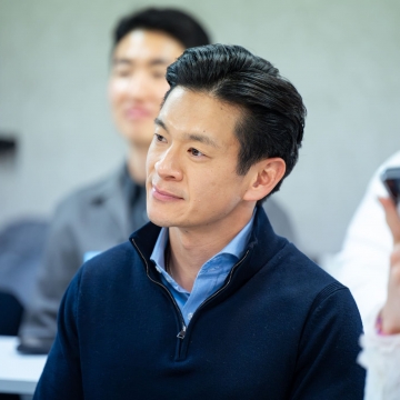 [187호][커버스토리 "RUN/OUT 프로젝트" #17] 미국 Victory Fund & Institute CEO 및 대표, 에반 로우 인터뷰